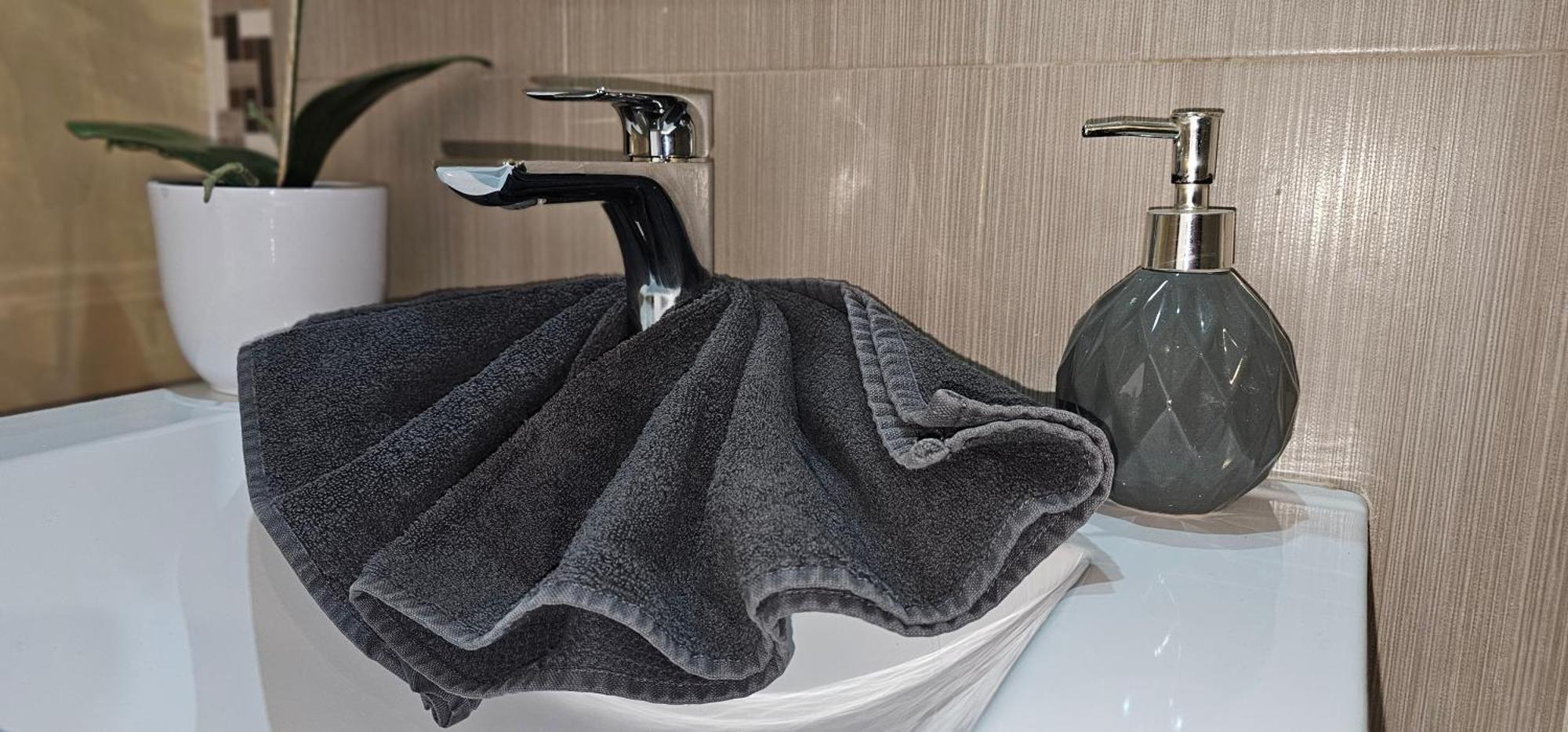 Namaste Modern Elegance City Center Apartment By Namaste Elite Торремолинос Экстерьер фото