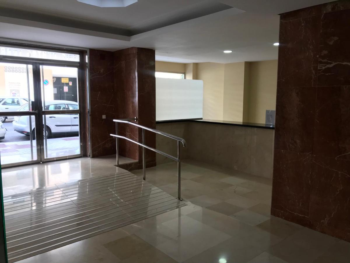 Namaste Modern Elegance City Center Apartment By Namaste Elite Торремолинос Экстерьер фото